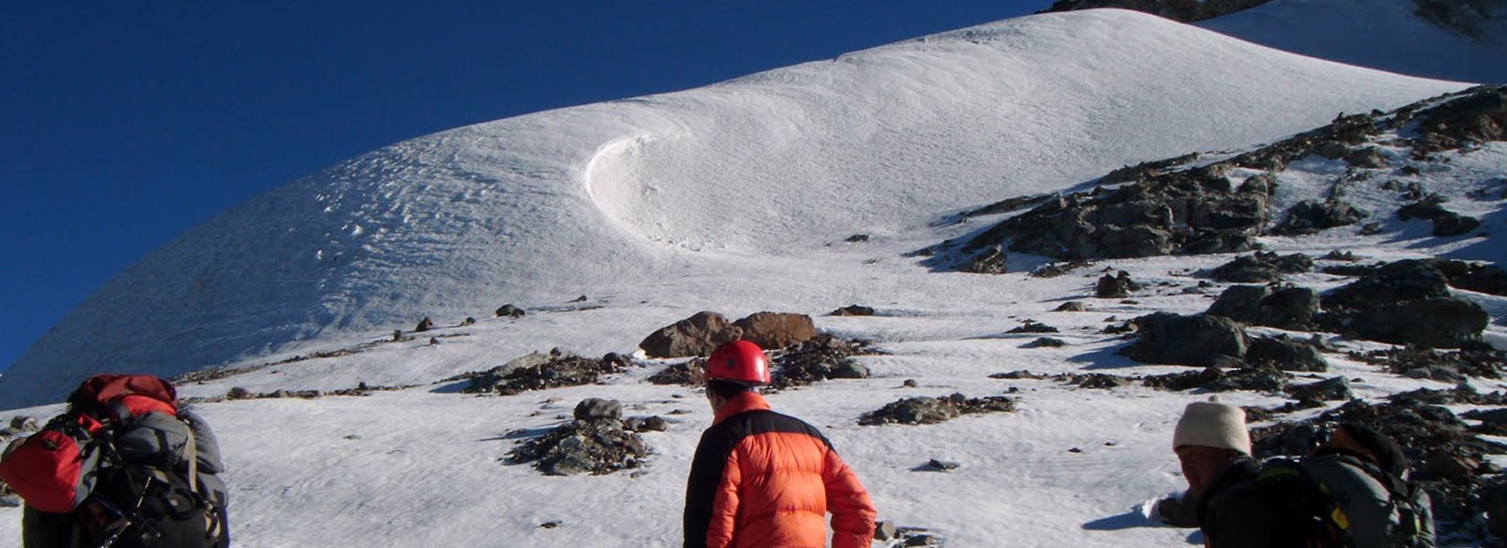 Yala Peak Climbing