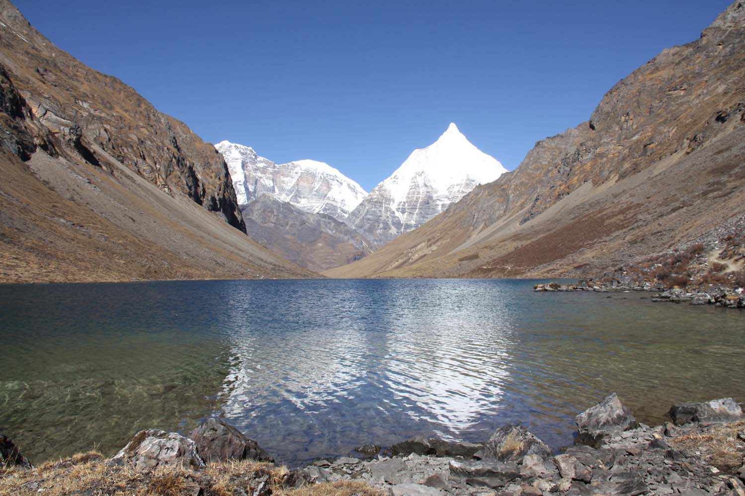 Bhutan Chomolhari Trekking