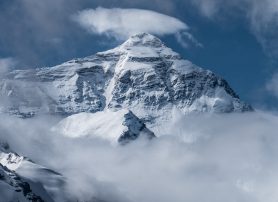 How to See Mount Everest Without Climbing