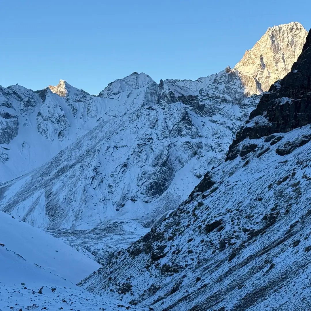 Everest Chola Pass Trek | Cost, Itinerary, Map 2026 & 2027